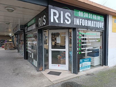 RIS Informatique Mantes / Relais Colis, Service de Support Informatique à Mantes-la-Ville