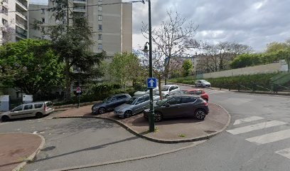 Diakho Soua Bou, Service de Support Informatique à Corbeil-Essonnes