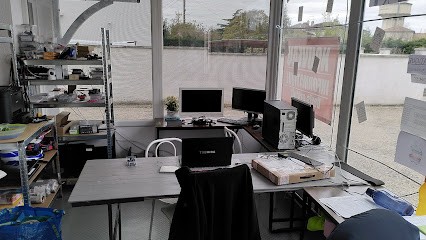 Association E - Informatique réparation ordinateur, Service de Support Informatique à Aiguillon