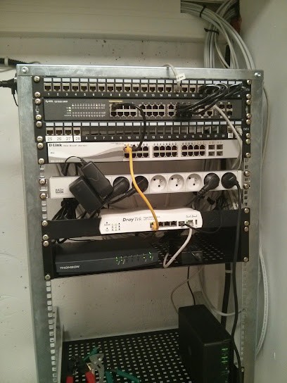 Compad, Service de Support Informatique à Écully