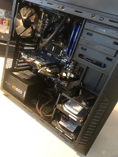 Custom My PC, Magasin d'Informatique à Villeneuve-sous-Pymont