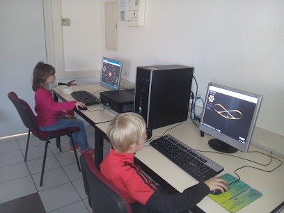 Espace Public Numérique Alboussière (Centre Multimédia), Service de Support Informatique à Alboussière